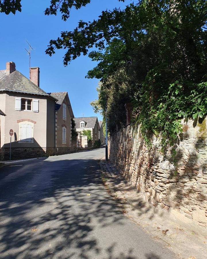 Gite L'Escale - Maison De Charme Chambellay Kültér fotó
